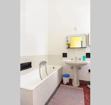 Affittacamere Deliziosa Villetta *